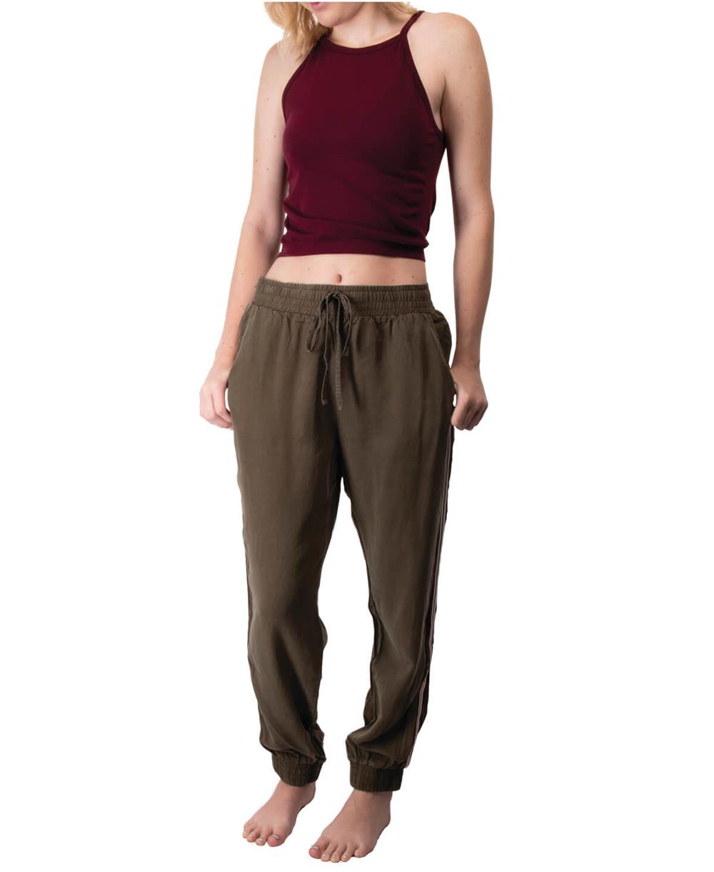 navy striped pants outfit