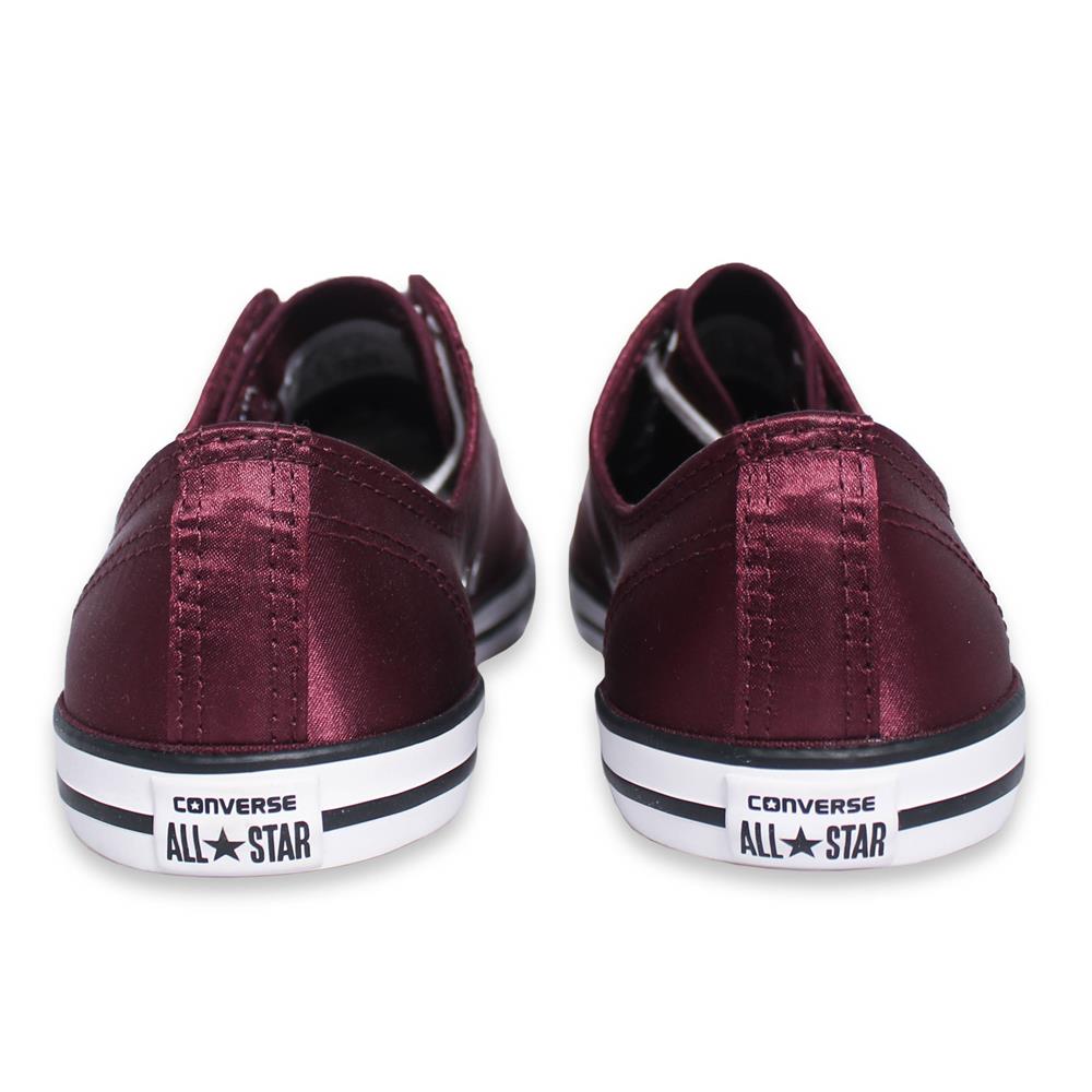 womens maroon converse