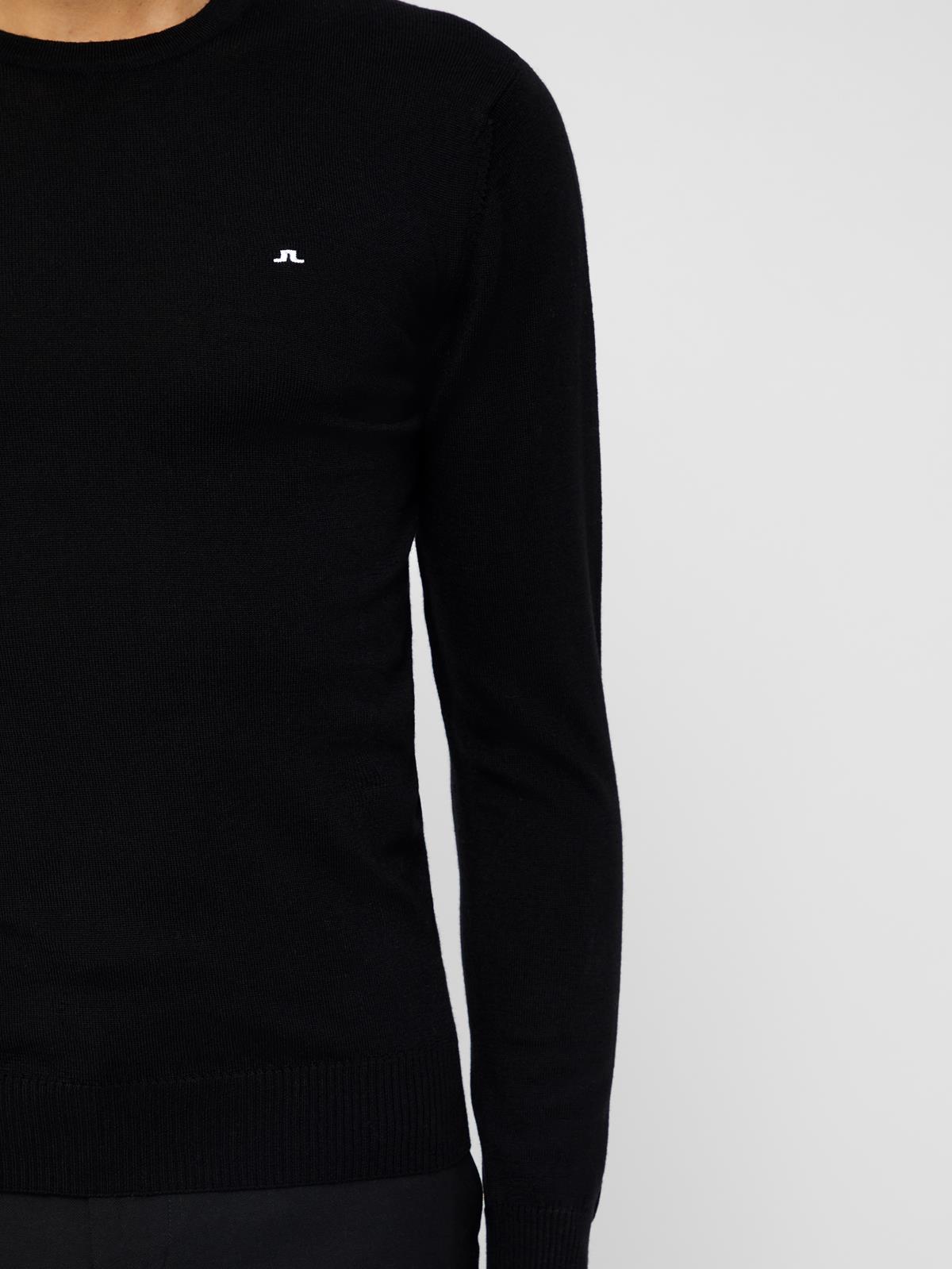 lyle true merino sweater