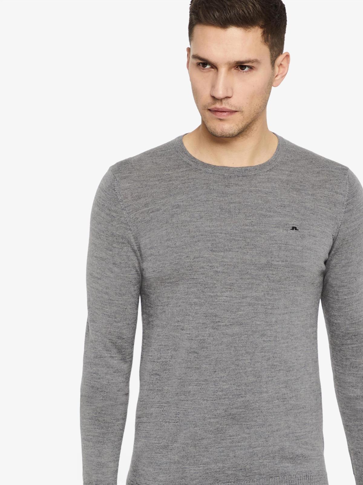 lyle true merino sweater