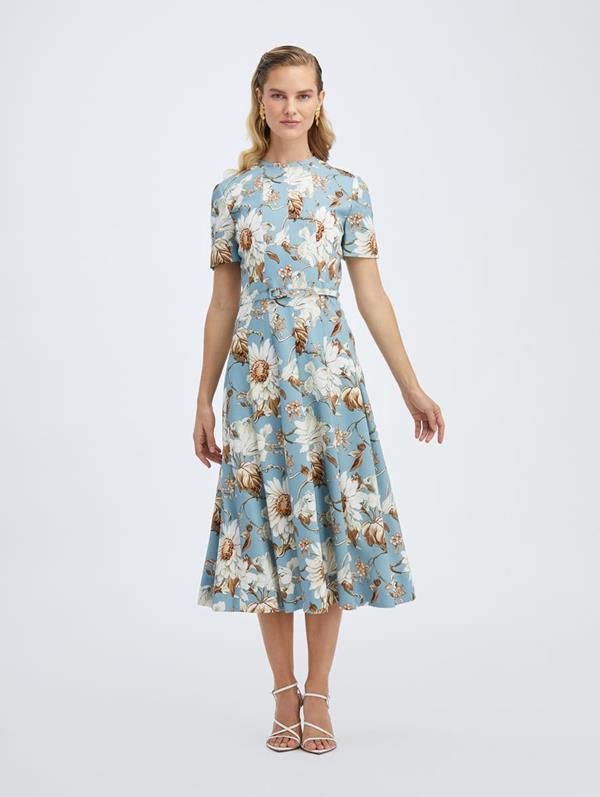 Image of Daisy and Vine Crepe Short Sleeve Midi Dress